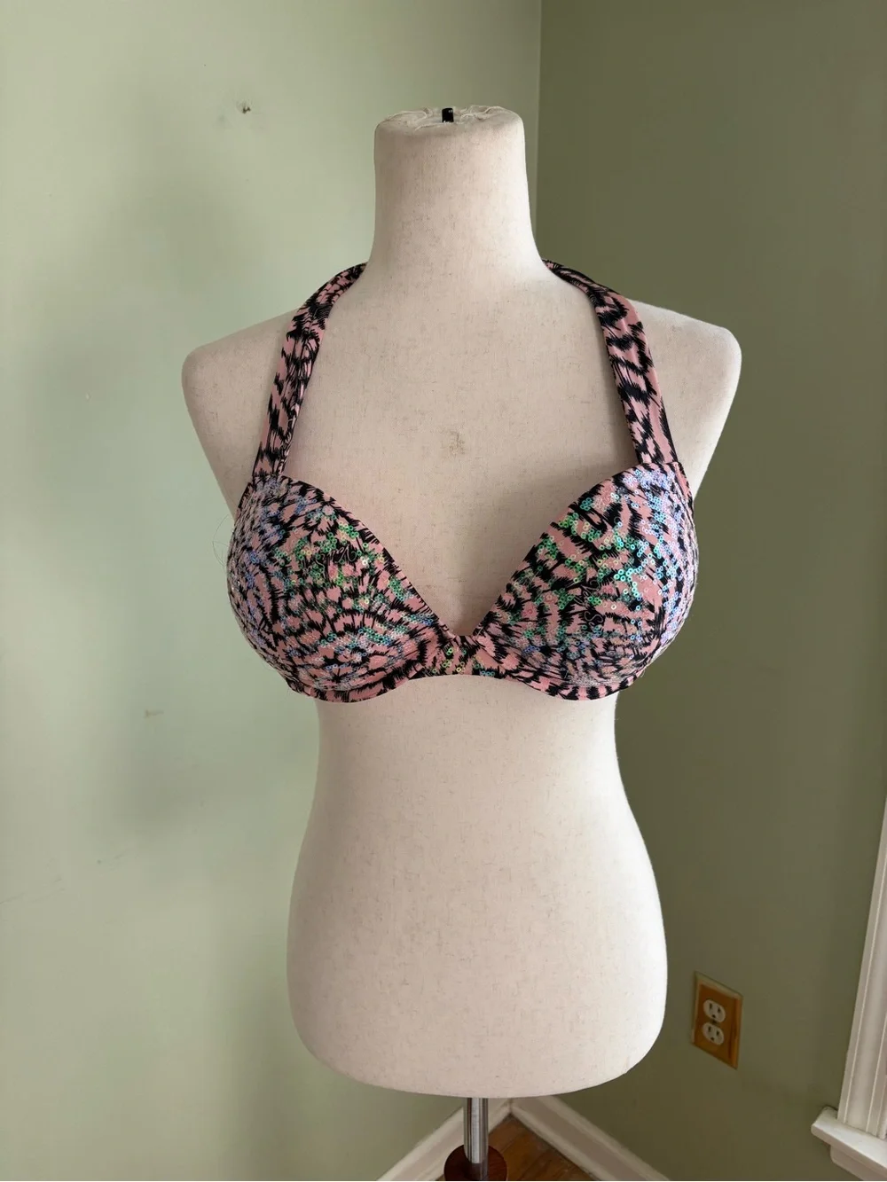 Victoria’s Secret Padded Push-Up Bikini Top. Blush/black w/clear sequins 34C